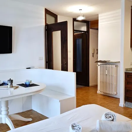 Апартаменты Hostdomus - Hall Сестриере